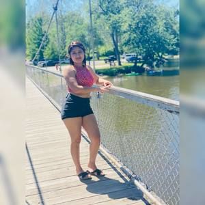 Meet your Posher, Karina